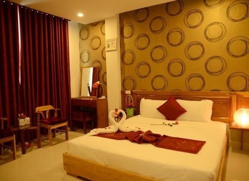 Red Diamond Khách sạn
