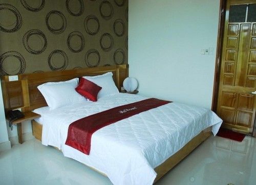 Khách sạn Red Diamond
