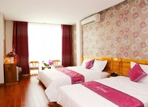 Khách sạn Red Diamond 2*